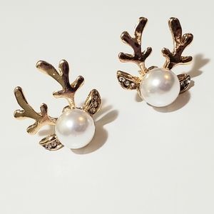 🎄2/$10 Gold Reindeer Post Earrings